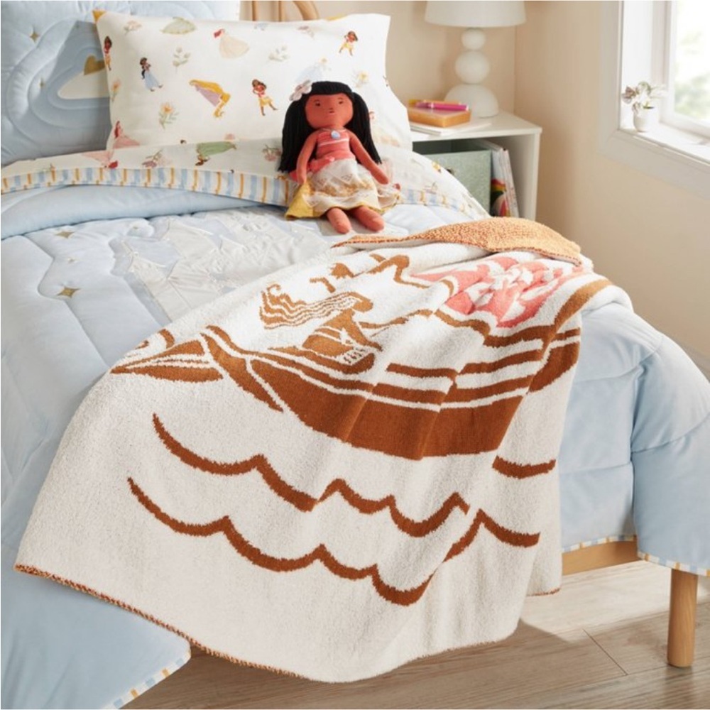 Moana "How Far I'll Go" Kids' Throw Blanket - The Disney Collection Pillowfort